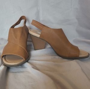 Dr. Scholls Heel Sandals, Size 7.5, Tan